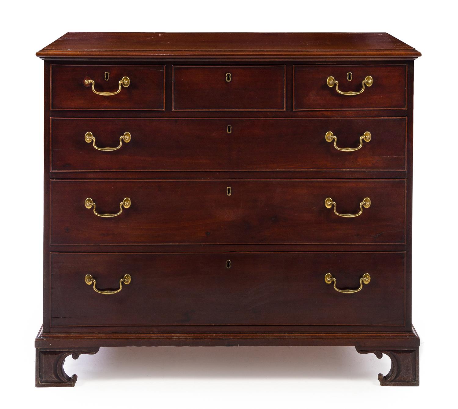 A George III Mahogany Chest of Drawers Height 38 1/4 x width 43 1/2 x depth 21 5/8 inches. — EARLY 19TH CENTURY