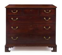 A George III Mahogany Chest of Drawers Height 38 1/4 x width 43 1/2 x depth 21 5/8 inches. — EARLY 19TH CENTURY