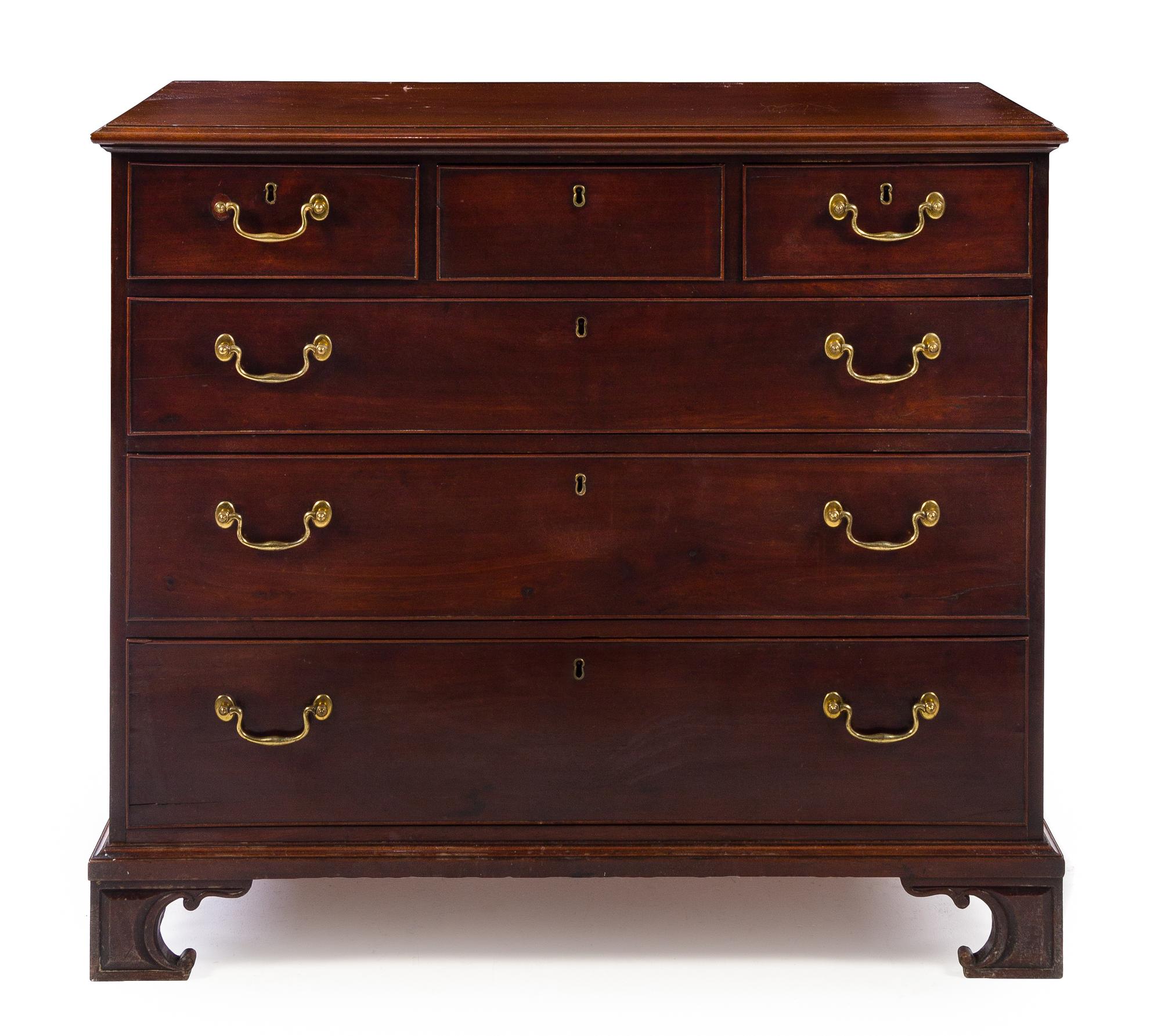 A George III Mahogany Chest of Drawers Height 38 1/4 x width 43 1/2 x depth 21 5/8 inches. — EARLY 19TH CENTURY