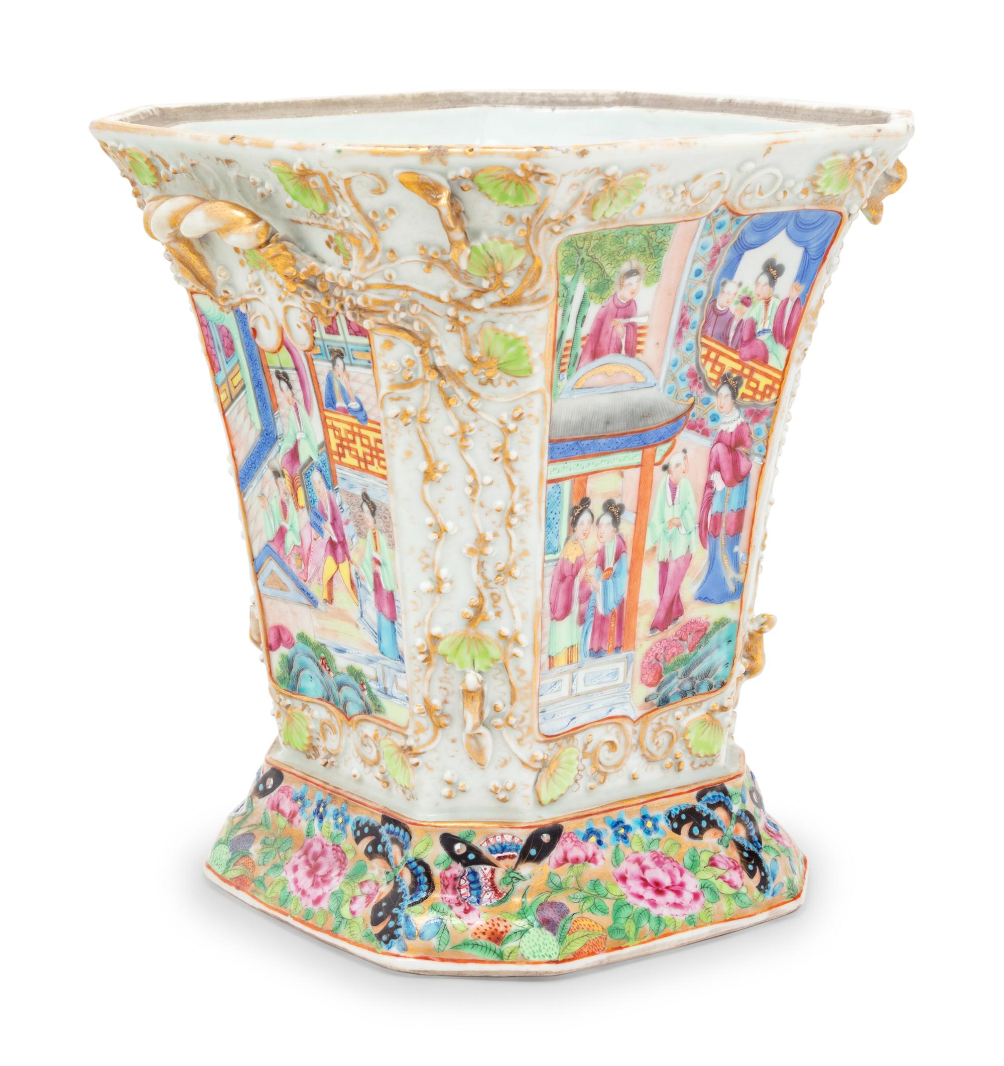 A Rose Medallion Porcelain Vase