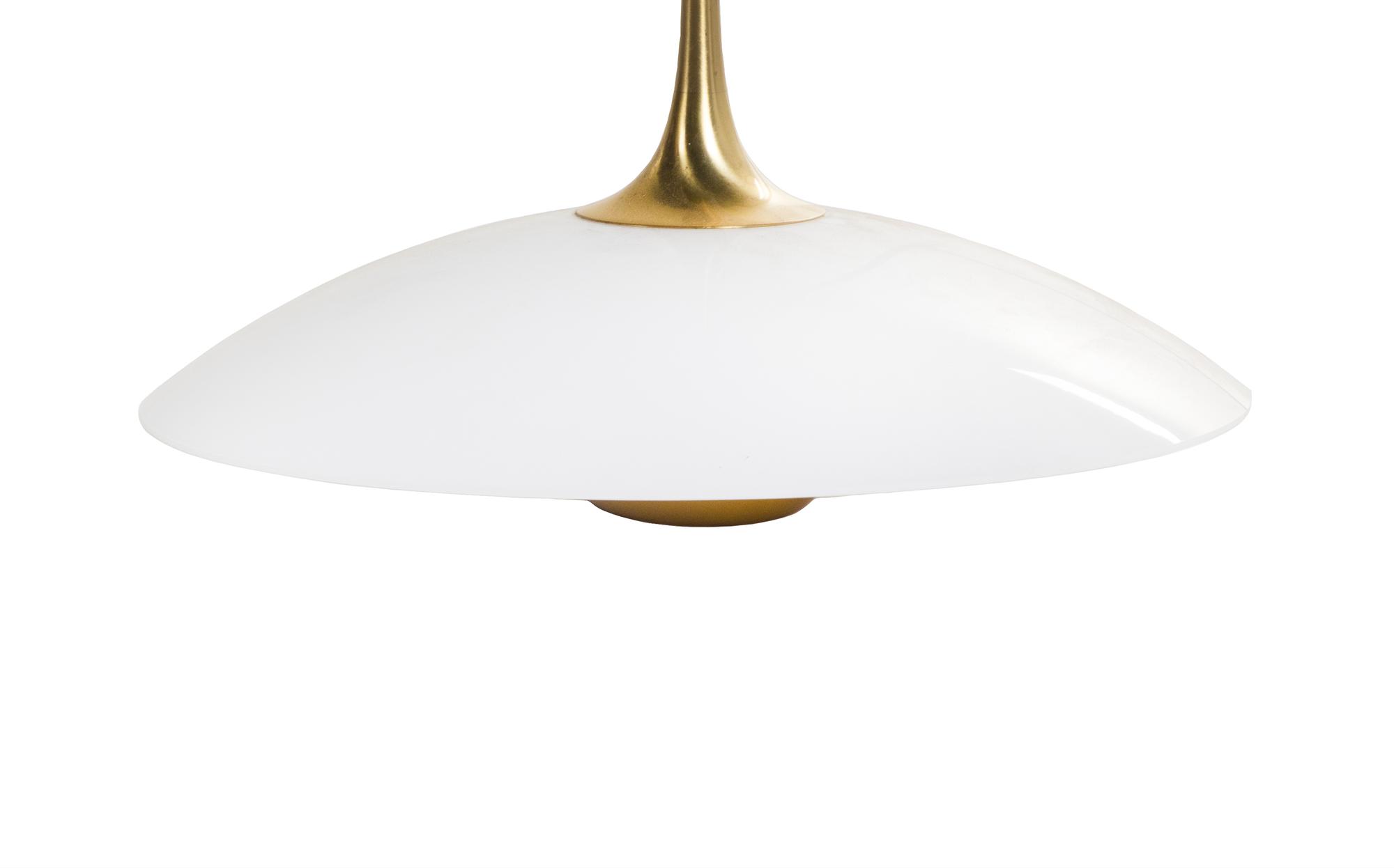 Onos Counterbalance Ceiling Fixture