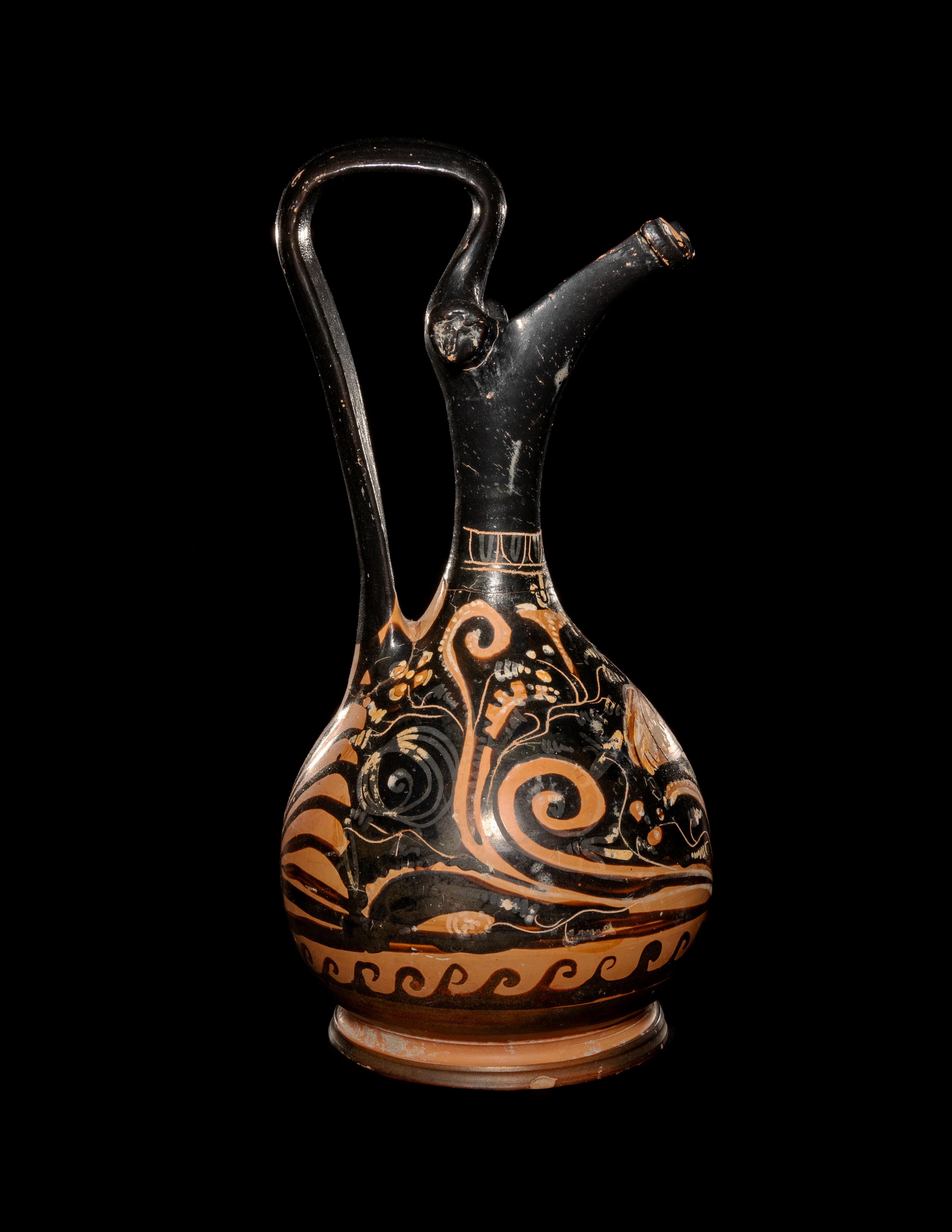 An Apulian Red-Figured Epichysis