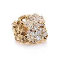 A 14 Karat Gold and Diamond Ring, 18.90 dwts.