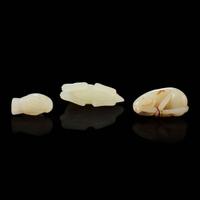 A group of three Chinese carved jade mythical beasts 玉雕瑞兽一组三件 Qing dynasty ?