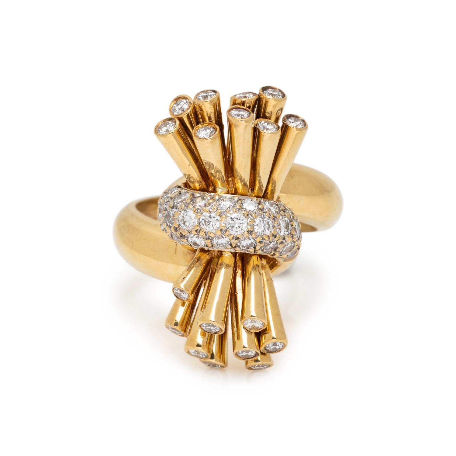 YELLOW GOLD AND DIAMOND RING
