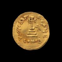 [ANCIENTS] BYZANTINE EMPIRE. Heraclius (638-641 AD). Av Solidus (4.4g, 22mm); the obverse showing Heraclius standing with his two sons Heraclius Constantine and Heraclonas