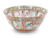 A Chinese Rose Medallion Porcelain Punch Bowl