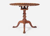 A Chippendale style mahogany tilt-top tea table, 20th century