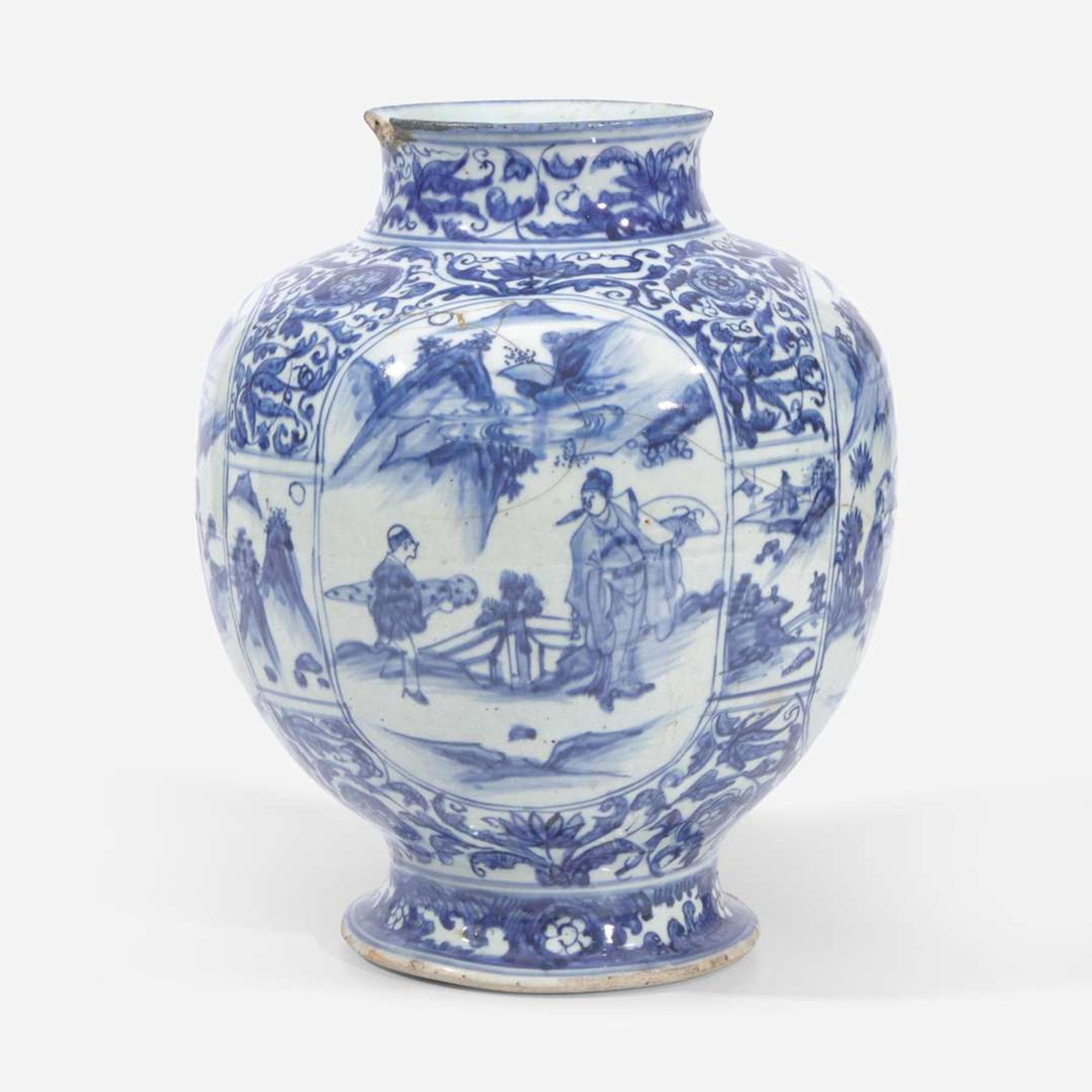 A Chinese blue and white porcelain jar 青花罐 17th century ????