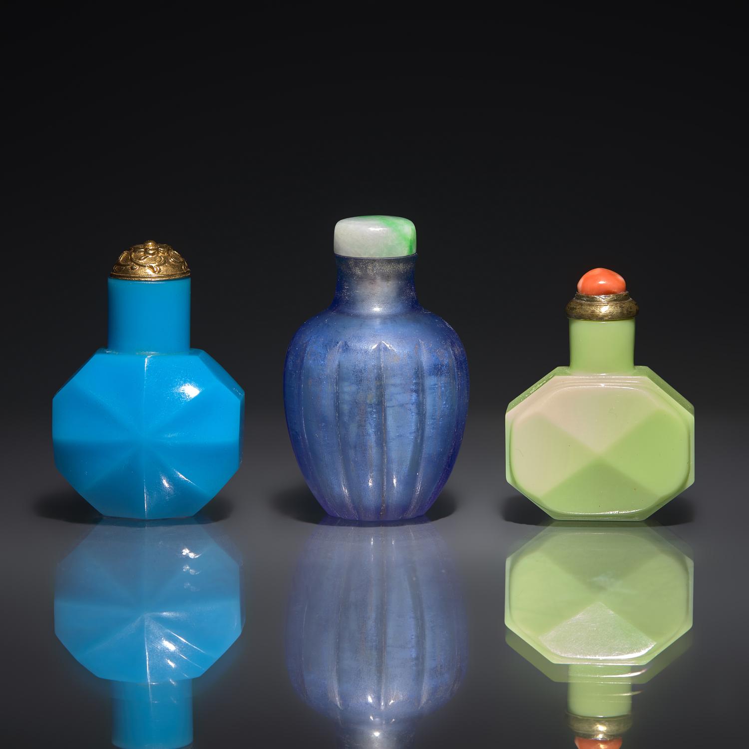 Three Chinese Colored Glass Snuff Bottles, 18th Century and Later — 清中期及以後 料器鼻烟壺三支