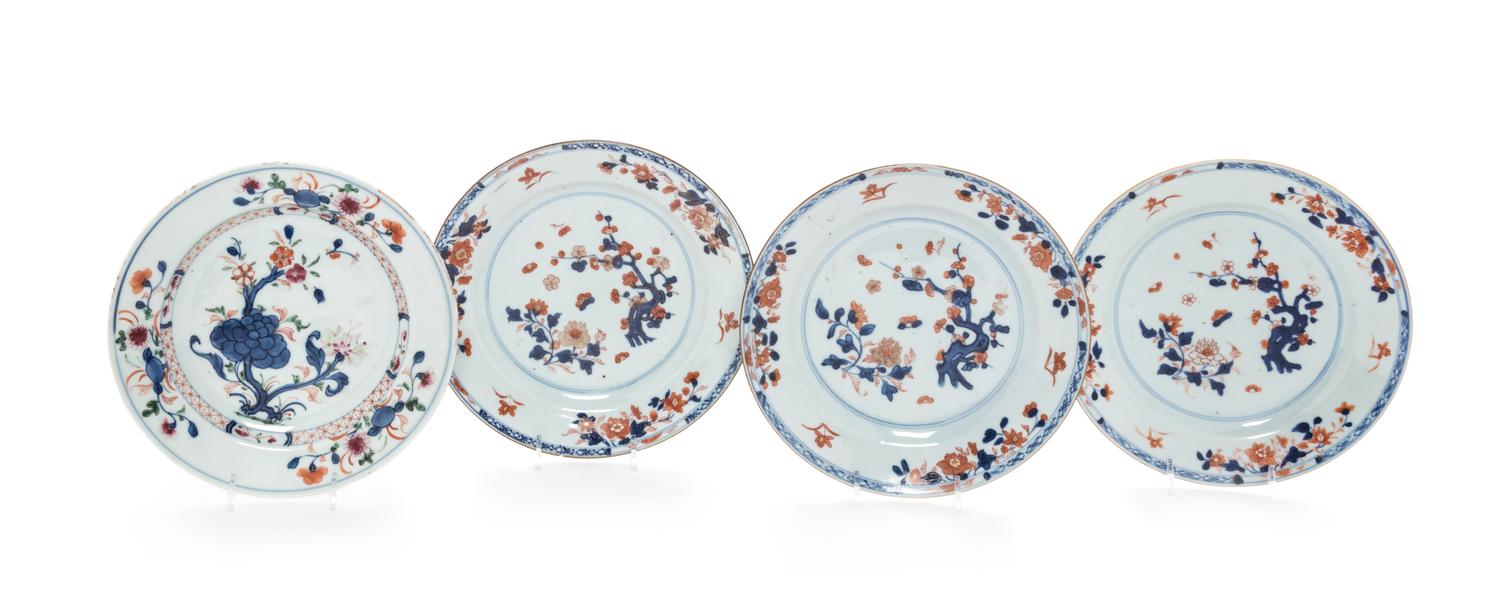 Four Chinese Export Porcelain 'Imari' Pattern Plates