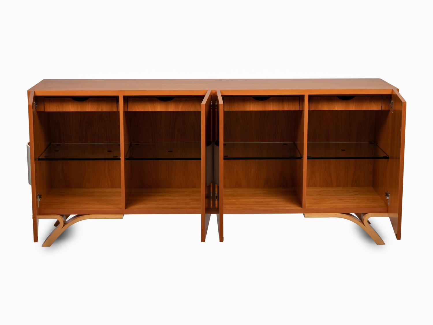 Nuevo Tango Credenza
