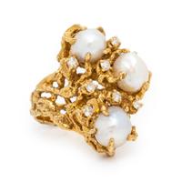 Arthur King, Cultured Biwa Pearl, Diamond, and Yellow Gold Ring