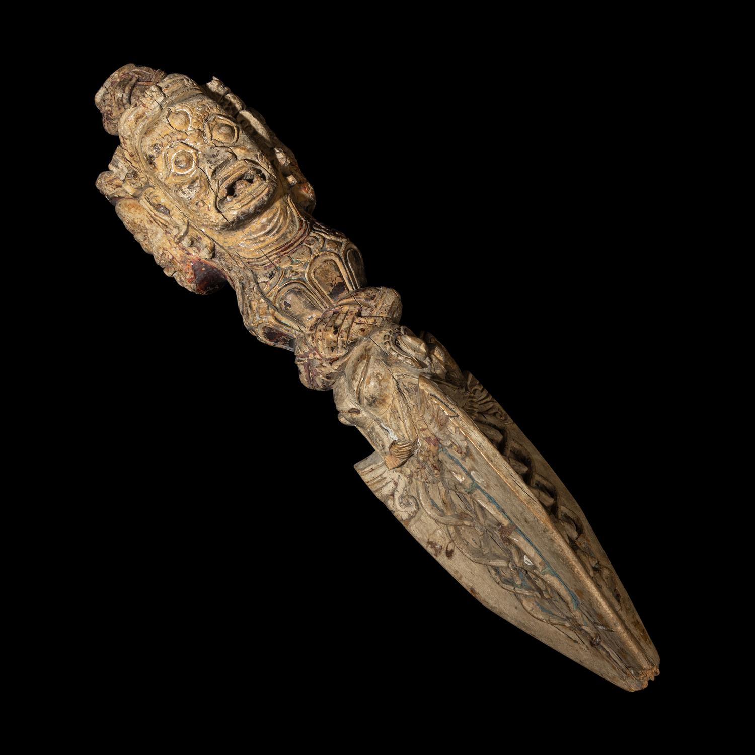 A Large Nepalese Polychromed Wooden Purbhu, 18th-19th Century 十八-十九世紀 尼泊爾彩繪木雕金剛橛