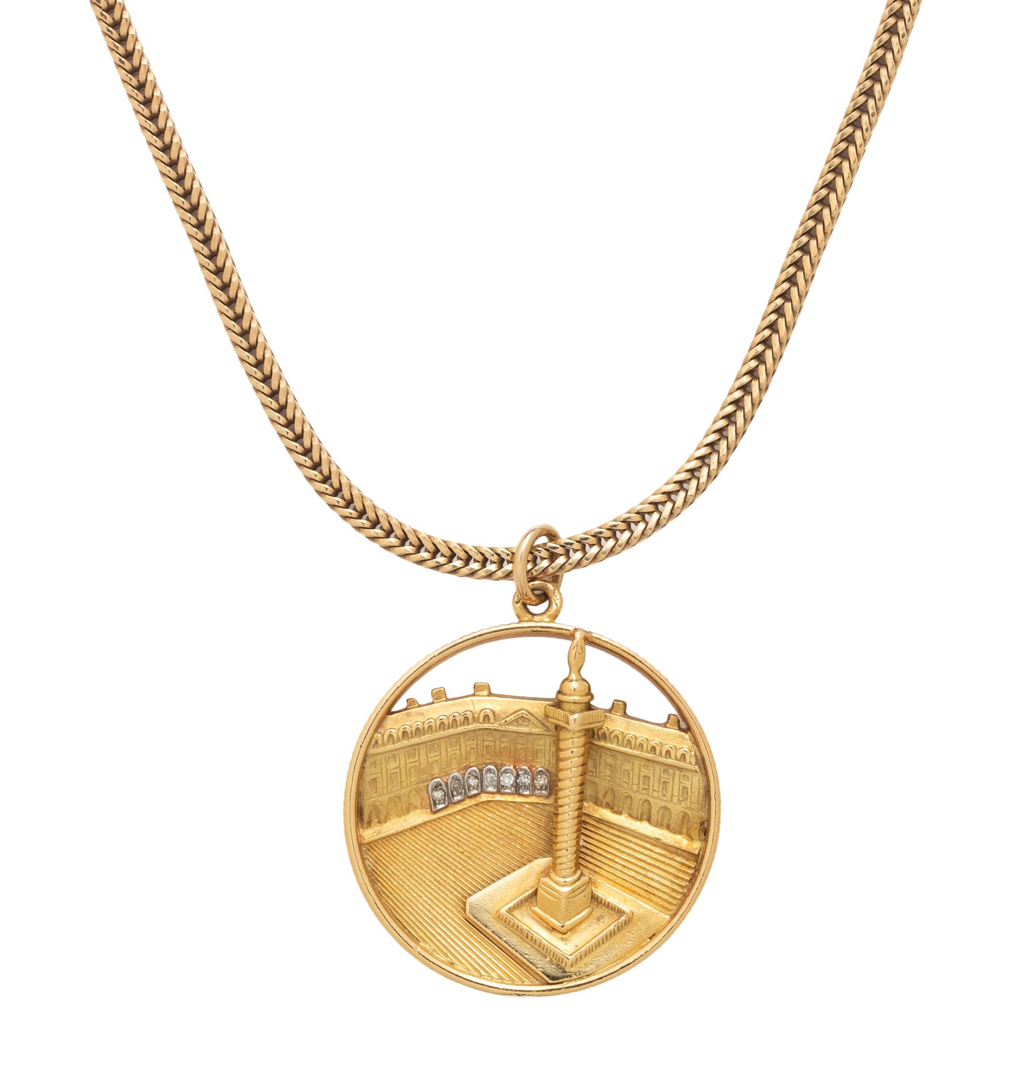 VAN CLEEF & ARPELS, YELLOW GOLD AND DIAMOND PENDANT