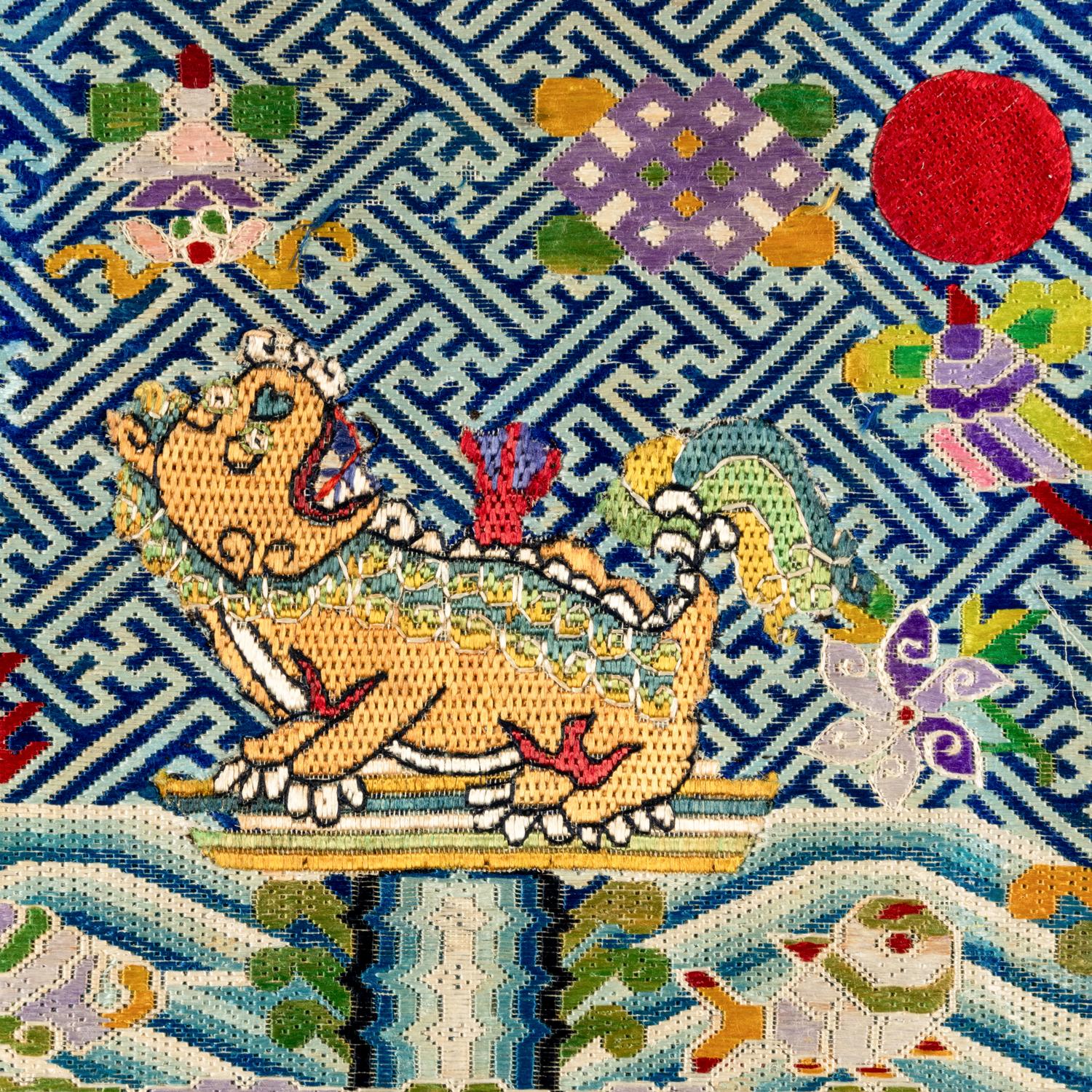 Two Pairs of Chinese Silk Brocade Military Rank Badges, Buzi, Late Qing Dynasty/Republic Period 晚清/民國 織錦武官補子兩對