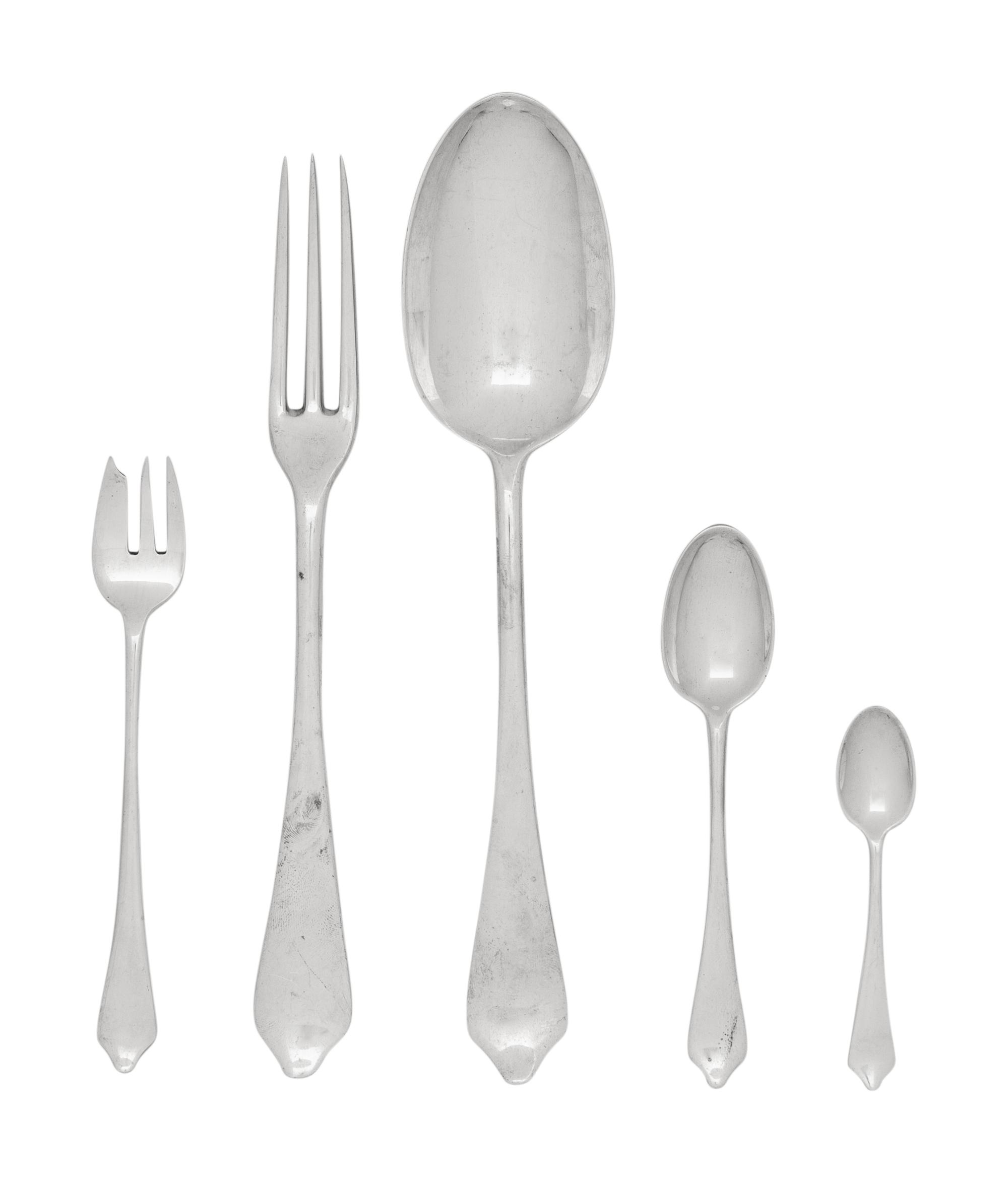 An English Silver Flatware Service