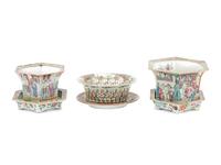 Three Chinese Export Rose Medallion Porcelain Cache Pots with Trays