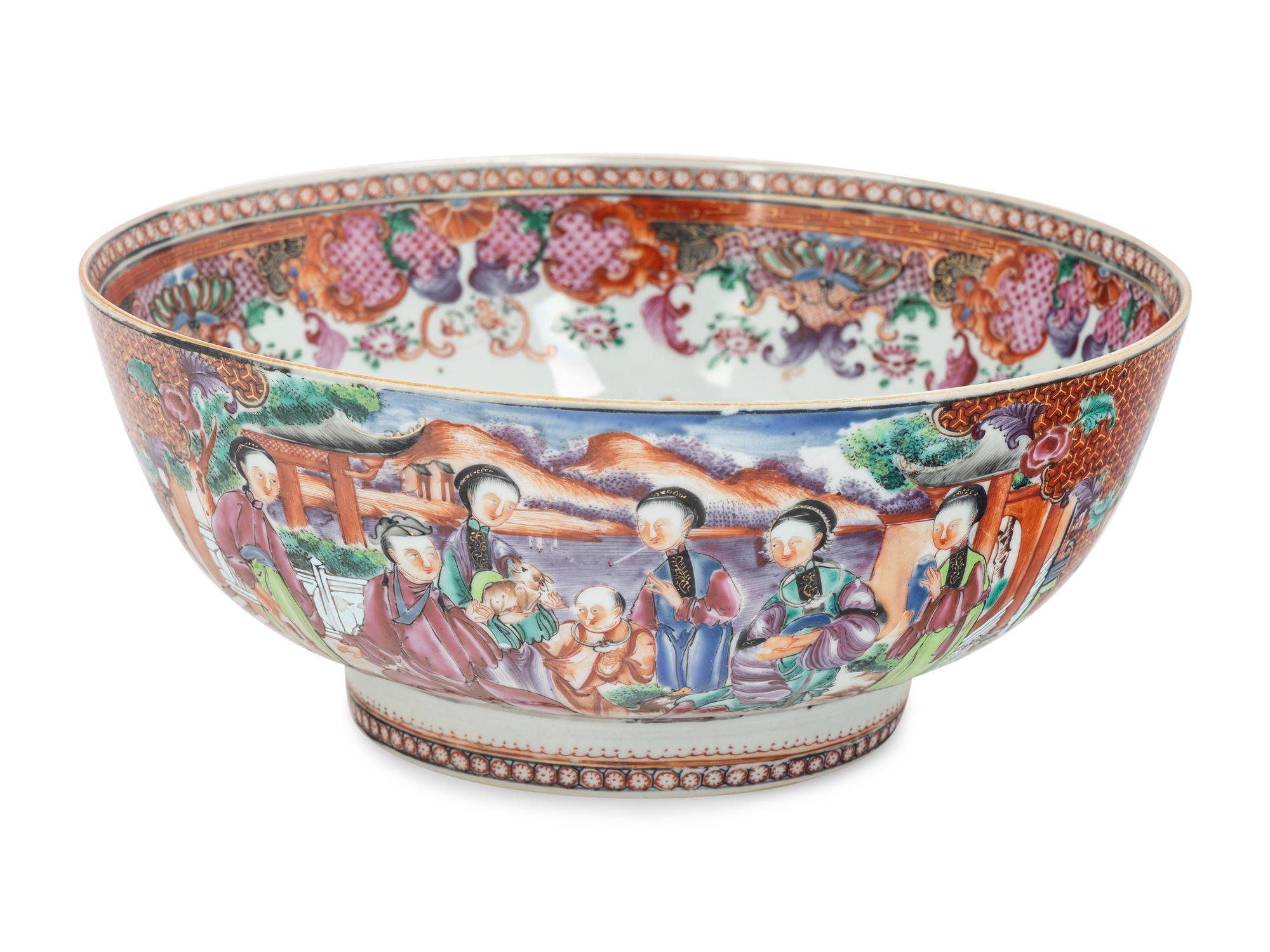 A Chinese Export Famille Rose Porcelain 'Mandarin' Punch Bowl