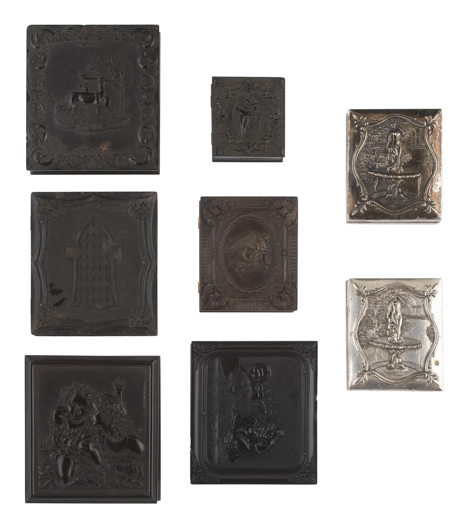 [EARLY PHOTOGRAPHY]. 23 assorted figural Union cases.