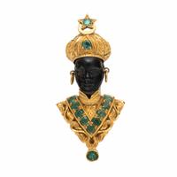 NARDI, YELLOW GOLD AND EMERALD FIGURAL BROOCH