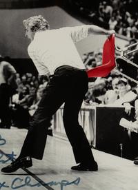 A Bobby Knight Signed Autograph Chair Throwing Photograph Display (Steiner Hologram)