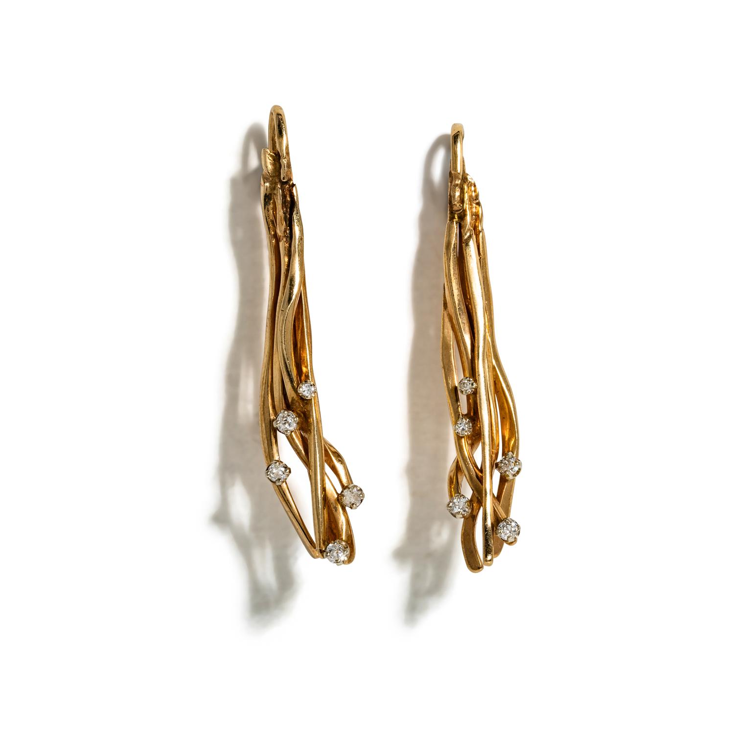 FREDRICK PRETE, YELLOW GOLD AND DIAMOND PENDANT EARRINGS