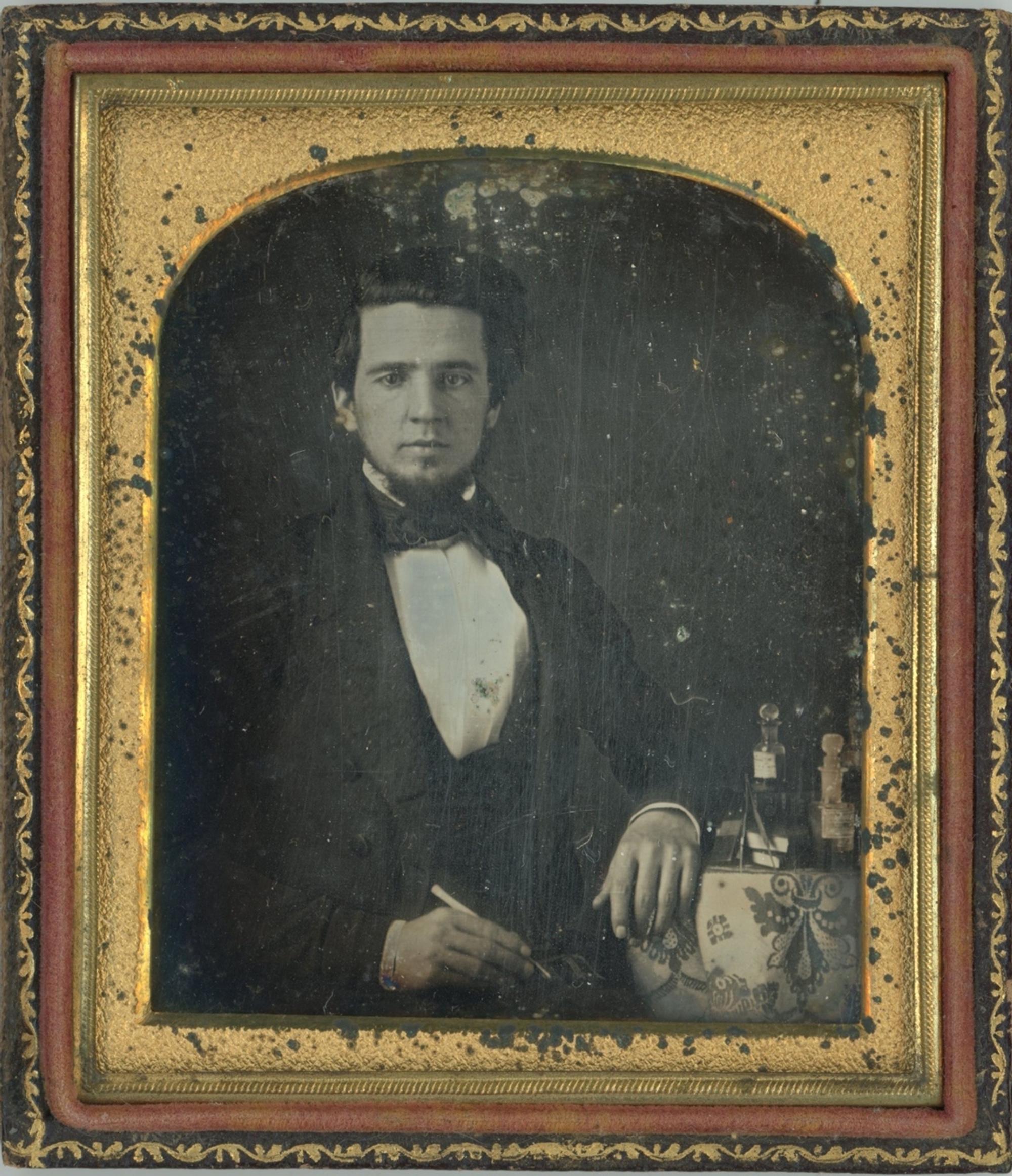 [Daguerreotype] Identified Doctor with Medicine