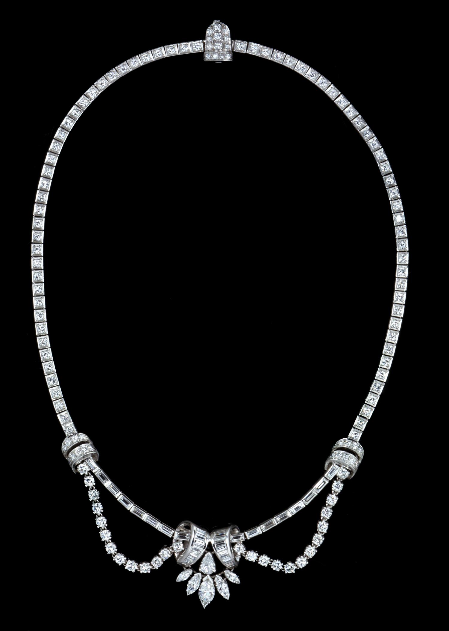 A Platinum and Diamond Necklace, Circa 1950, 28.70 dwts.