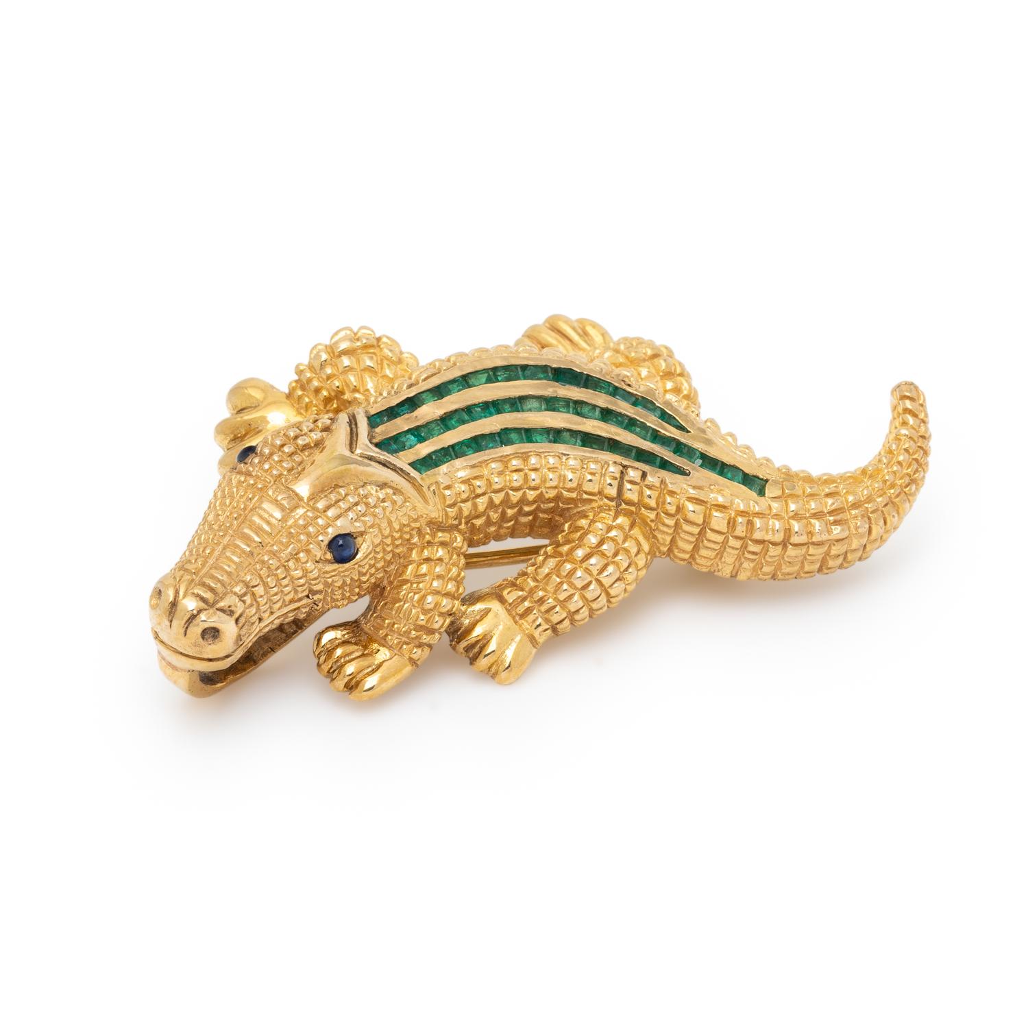 YELLOW GOLD AND EMERALD ALLIGATOR BROOCH