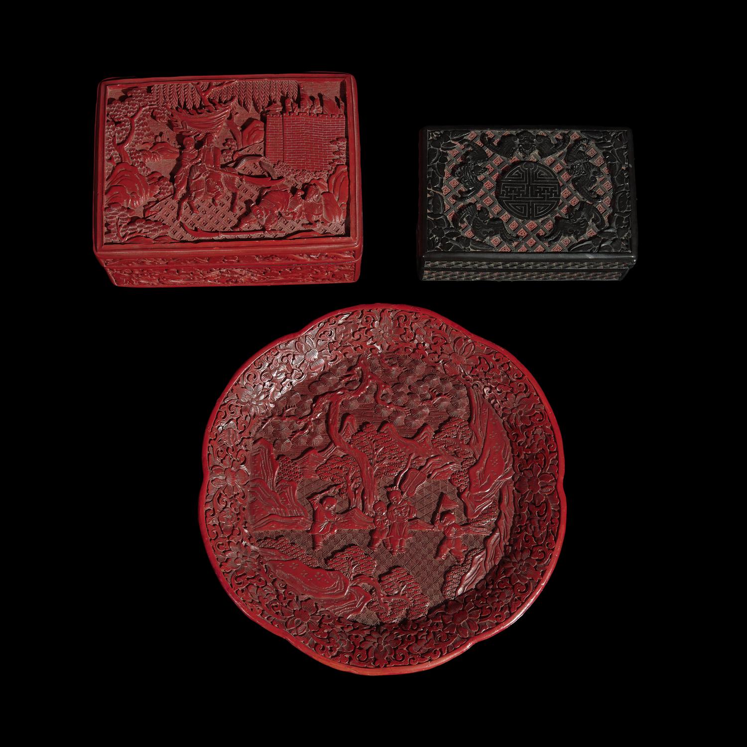 Two Chinese Lacquer Boxes and a Dish, Late 19th/20th Century 晚清民國 剔紅方形蓋盒二及葵花盤一件