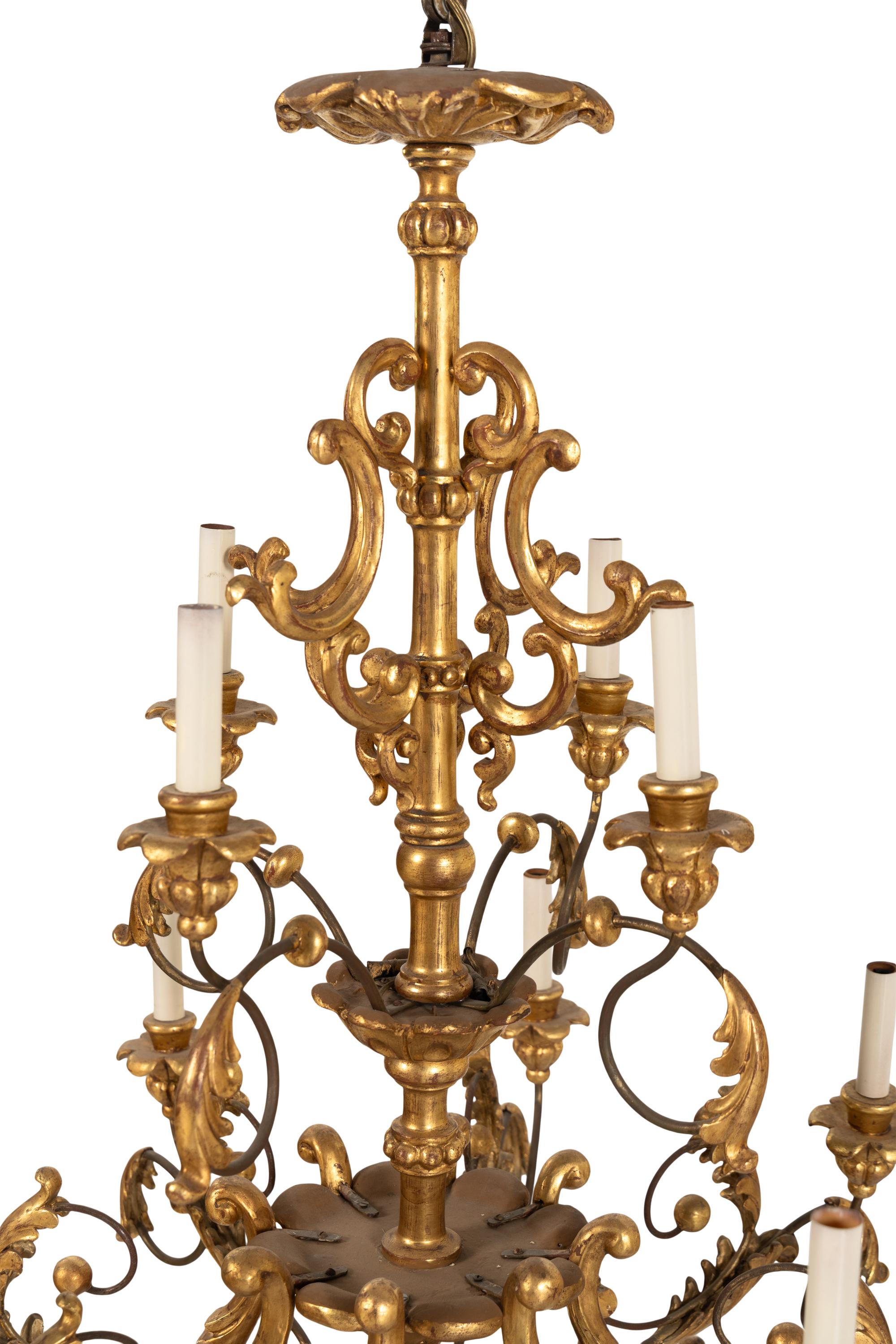 An Italian Giltwood Twelve-Light Chandelier