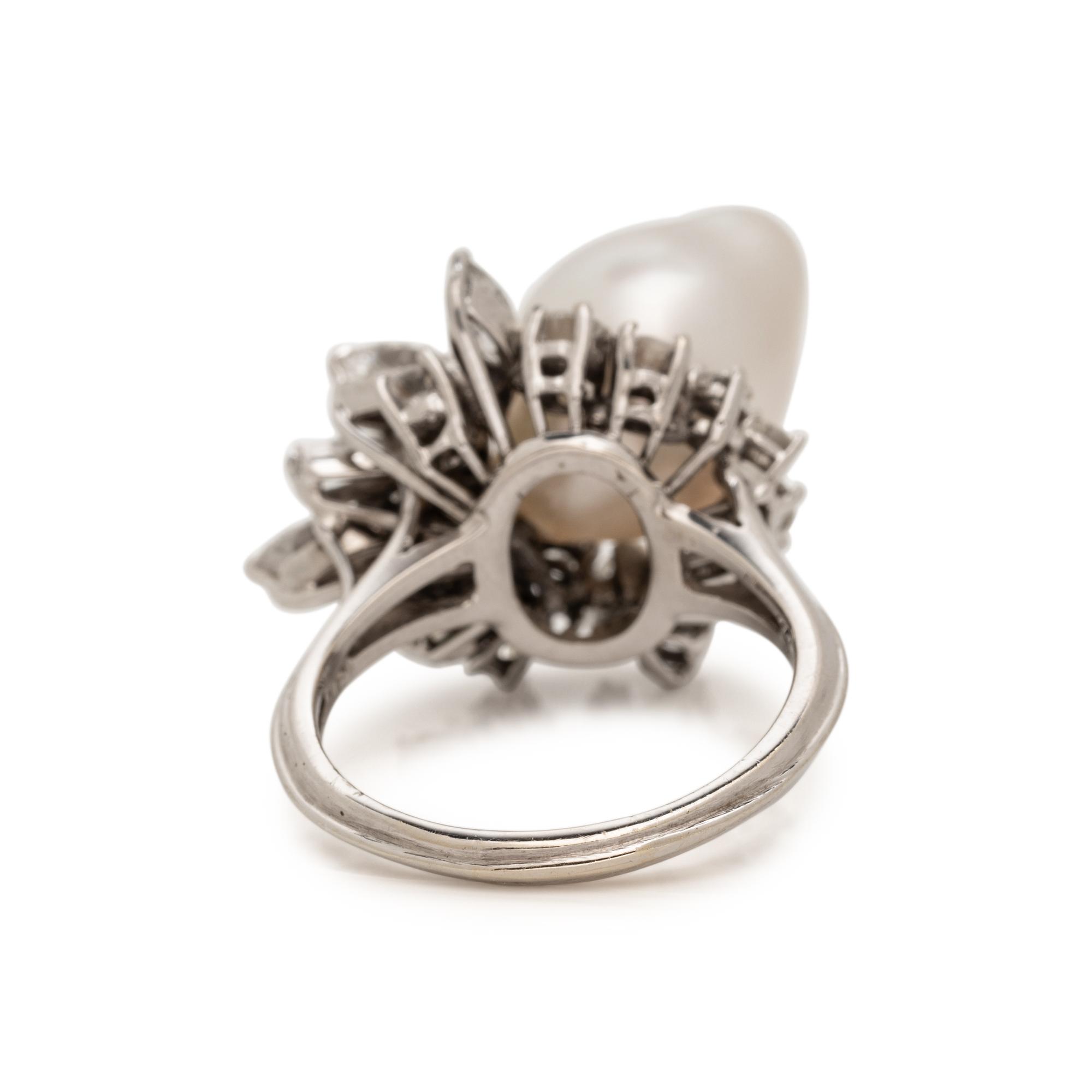 CULTURED SOUTH SEA PEARL AND DIAMOND RING