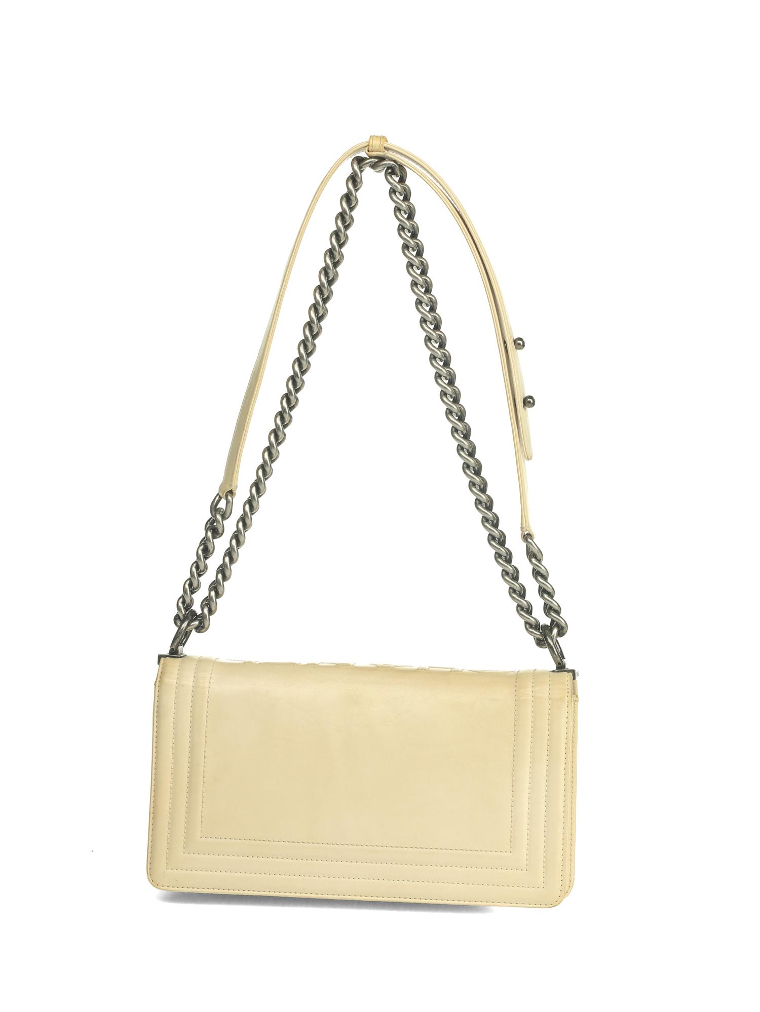 CHANEL, MEDIUM BOY BAG