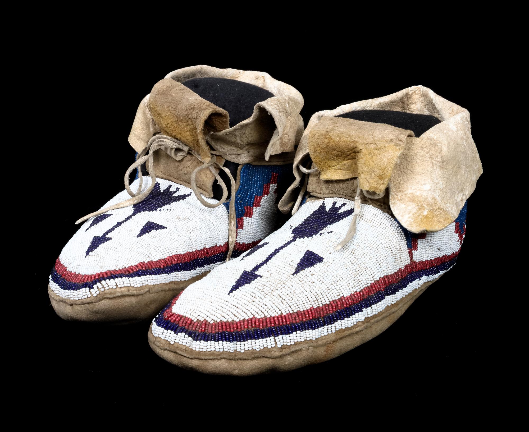 A Pair of Plateau Fully Beaded Welted Soft Sole Moccasins Length 10 inches — CIRCA 1890