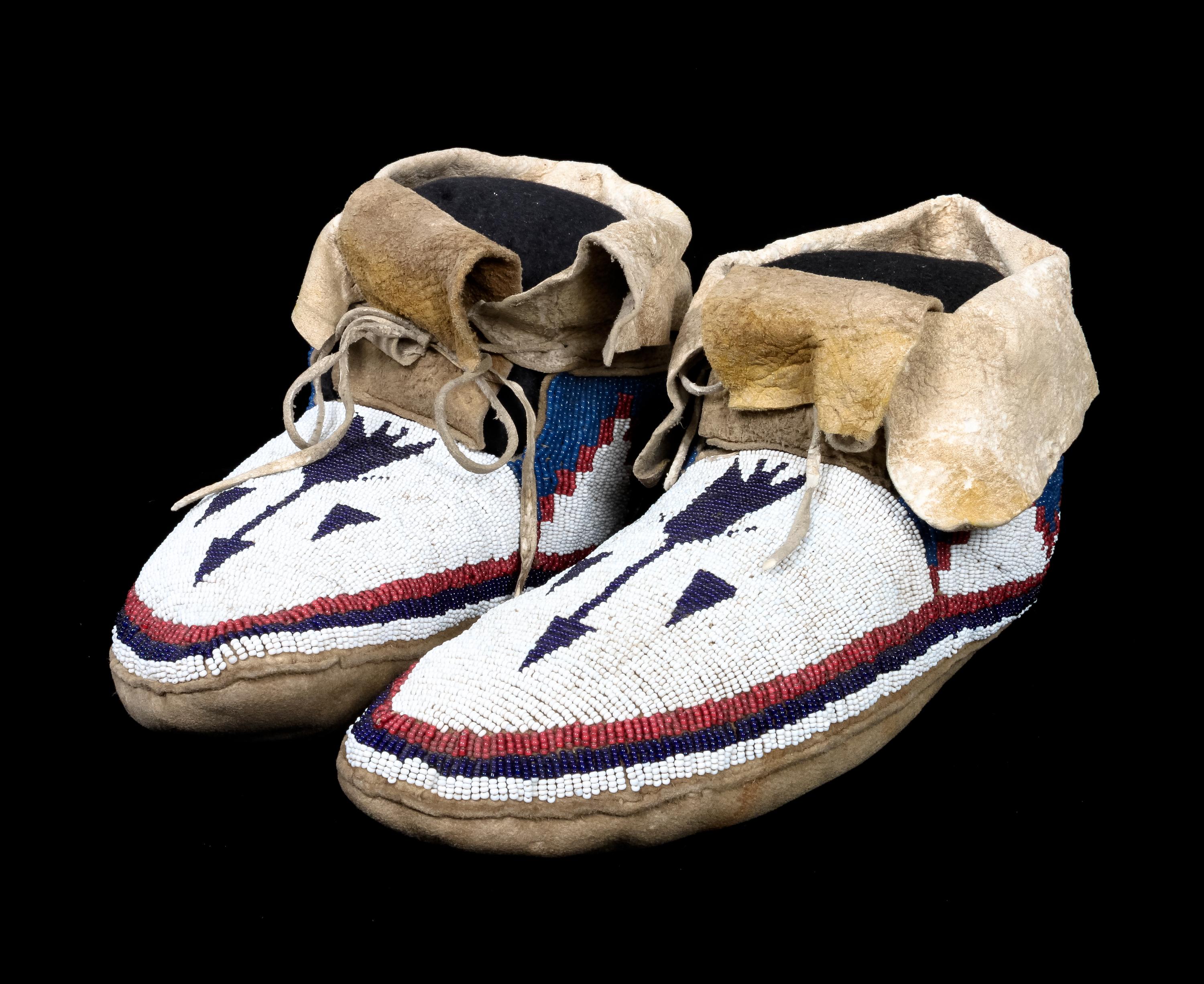 A Pair of Plateau Fully Beaded Welted Soft Sole Moccasins Length 10 inches — CIRCA 1890