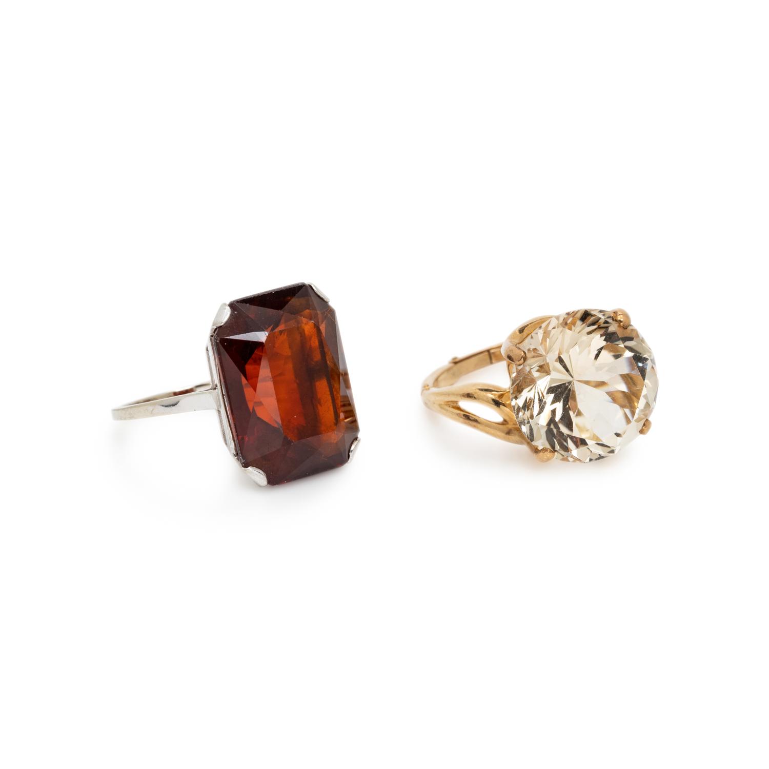 COLLECTION OF GEMSTONE RINGS