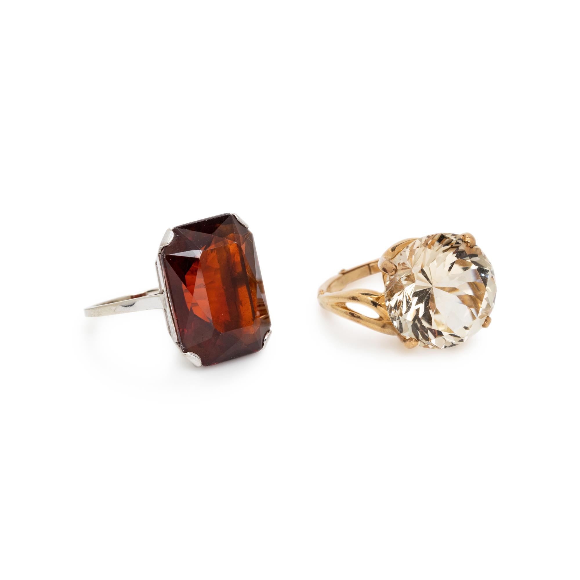 COLLECTION OF GEMSTONE RINGS
