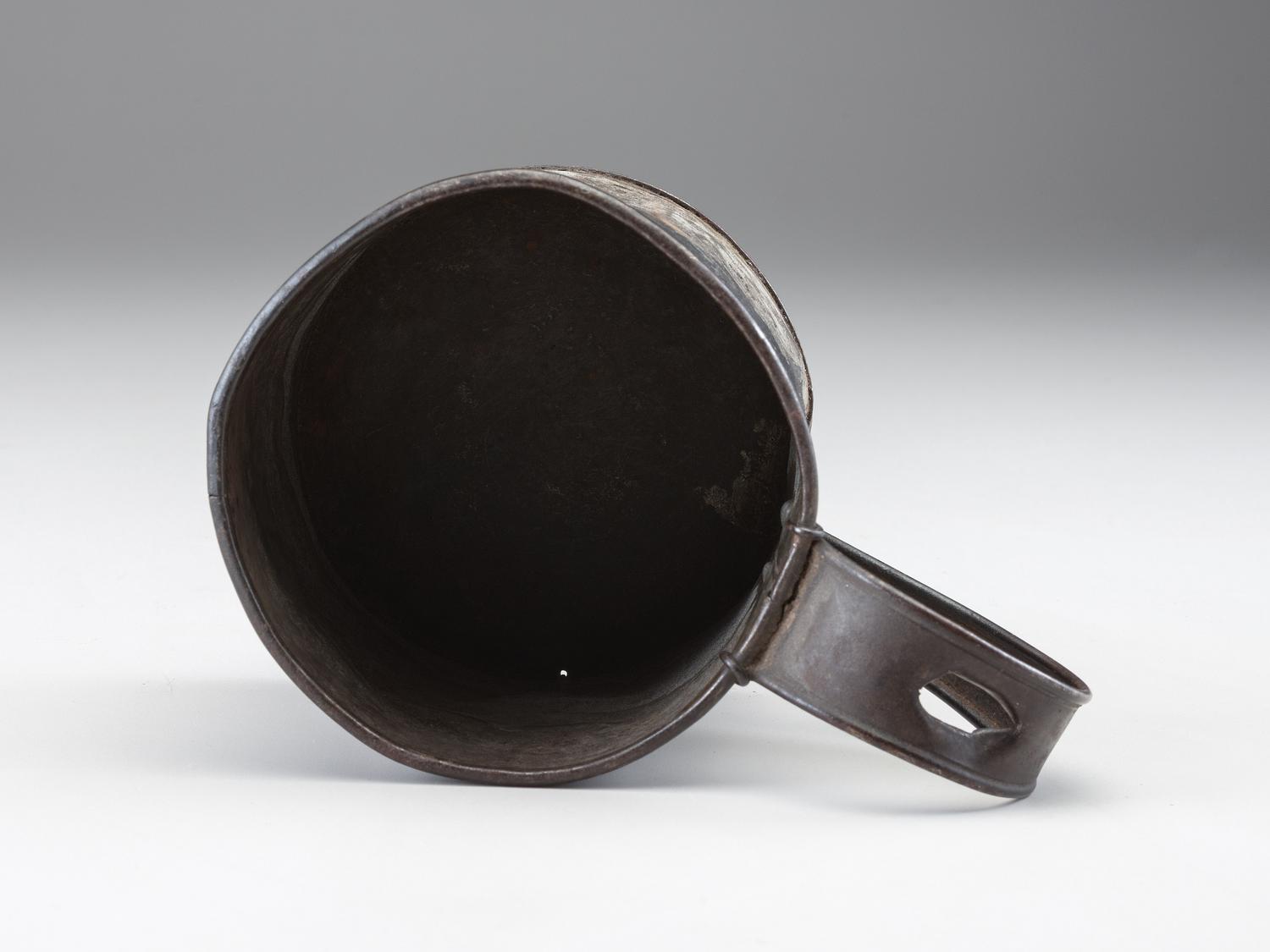 [CIVIL WAR]. 52nd Massachusetts Volunteers forage cap and tinware.