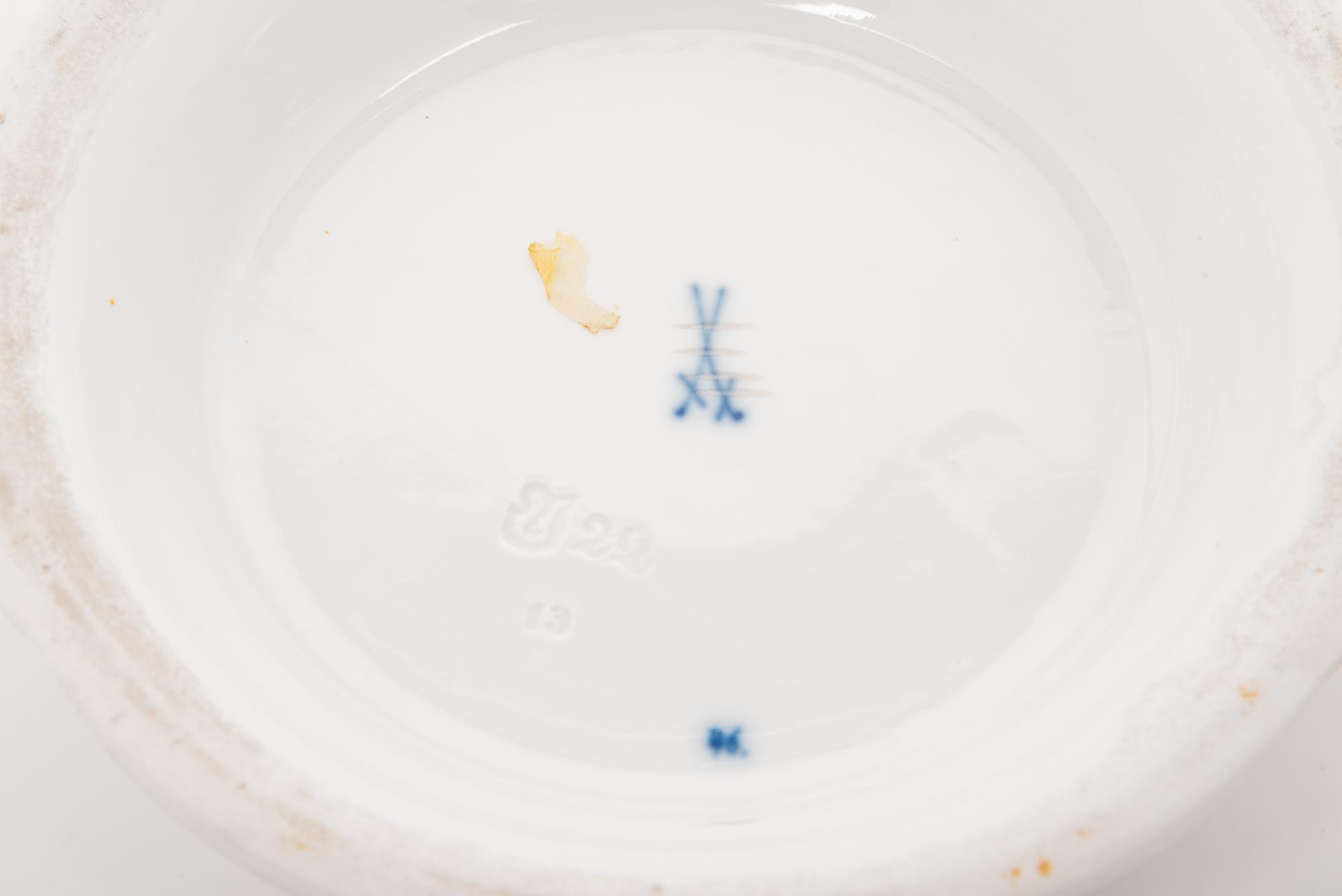 A Meissen Porcelain Covered Serving Dish