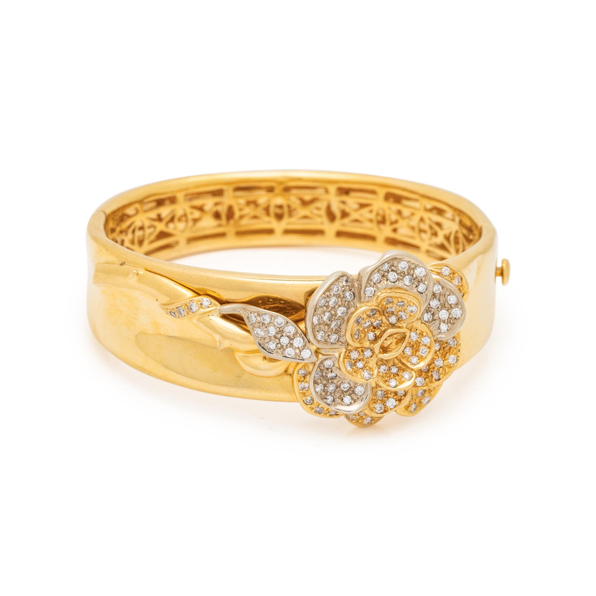 BICOLOR GOLD AND DIAMOND FLOWER BANGLE BRACELET