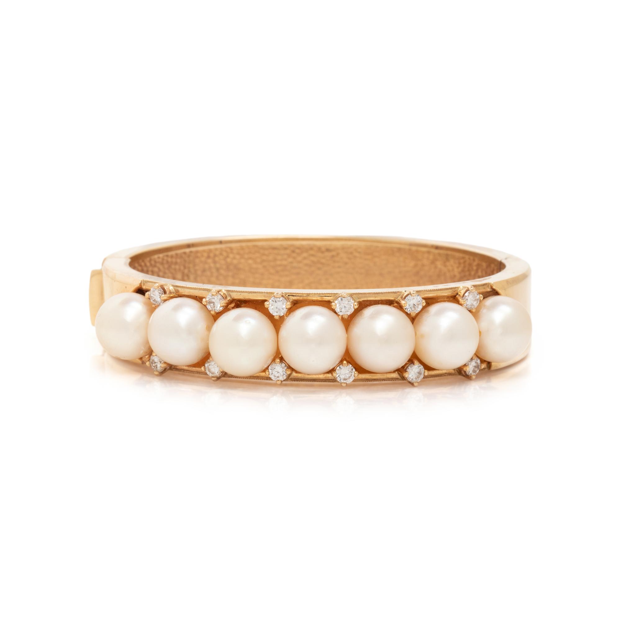 CULTURED PEARL AND DIAMOND BANGLE BRACELET