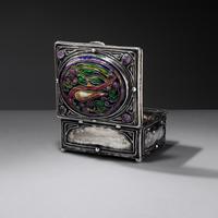 Exceptional box, c. 1920