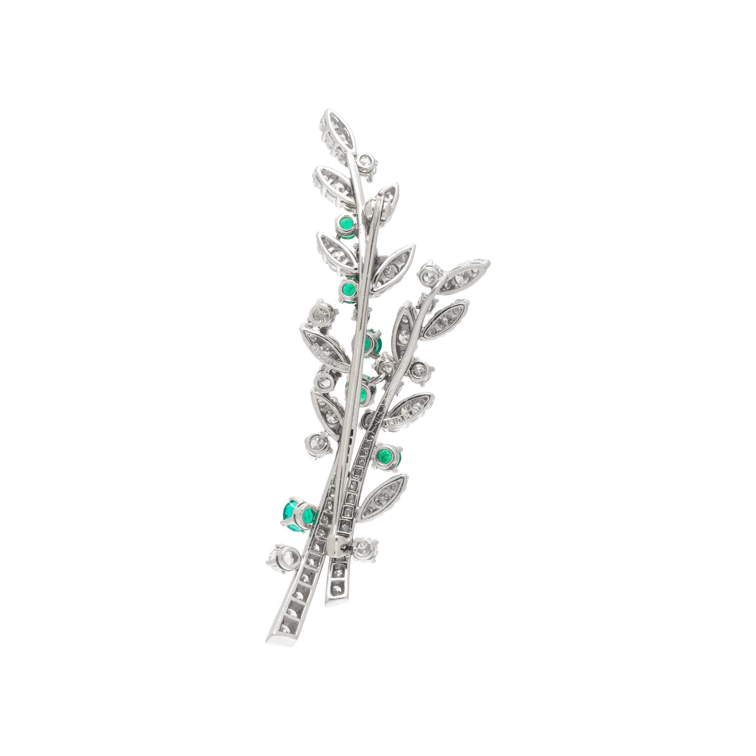 TIFFANY & CO., DIAMOND AND EMERALD BROOCH