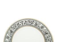 A Wedgwood Florentine Porcelain Dinner Service