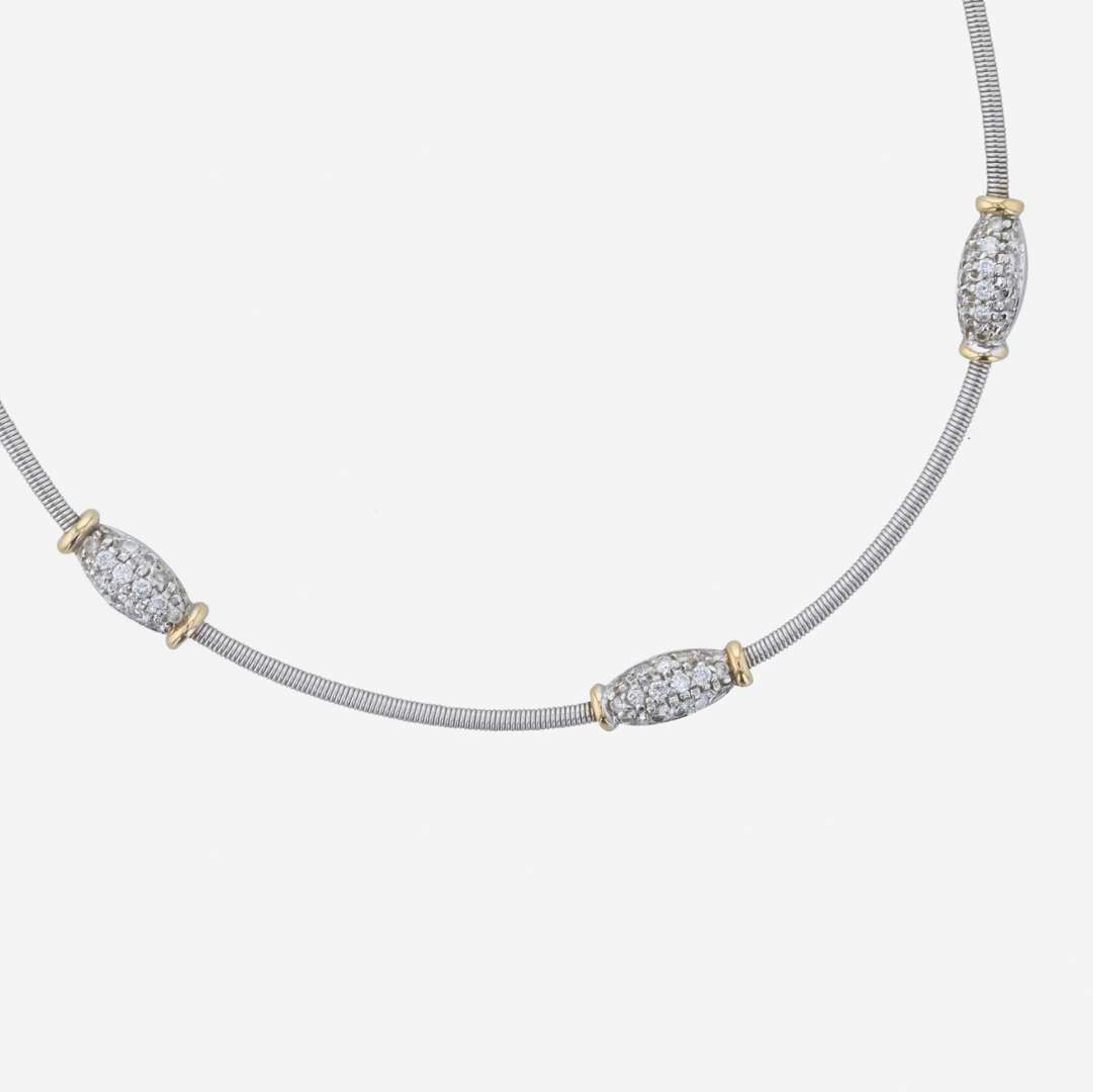 A 14K bicolor gold necklace with diamonds Italy