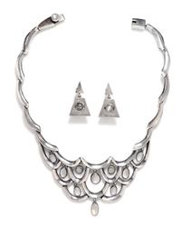 A Sterling Silver and Moonstone Necklace, Antonio Pineda, 87.10 dwts.