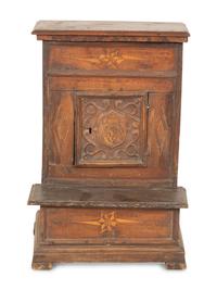 An Italian Carved Walnut Prie-Dieu