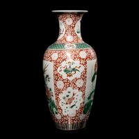 A Chinese Famille Rose 'Lotus' Porcelain Vase, Late 19th-20th Century 晚清-民國 粉彩一路蓮科賞瓶