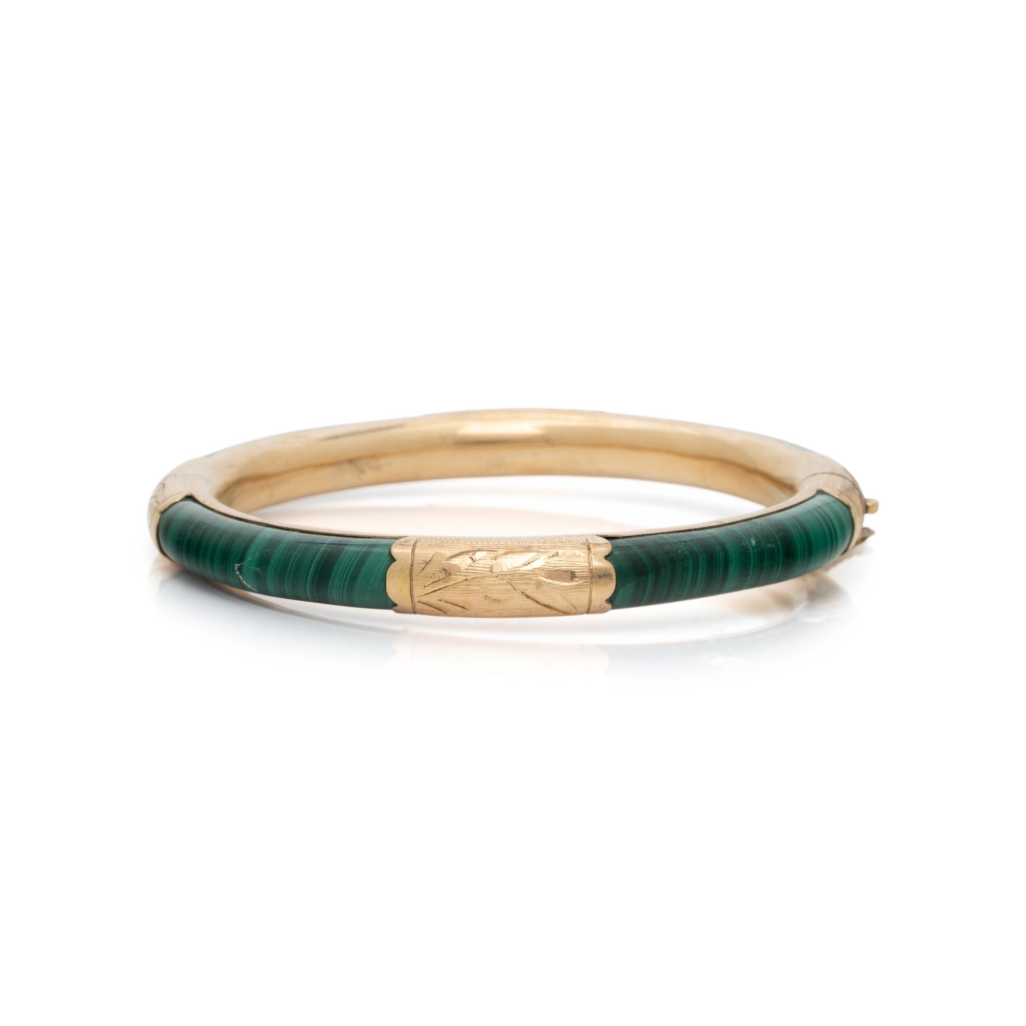 YELLOW GOLD AND MALACHITE BRACELET